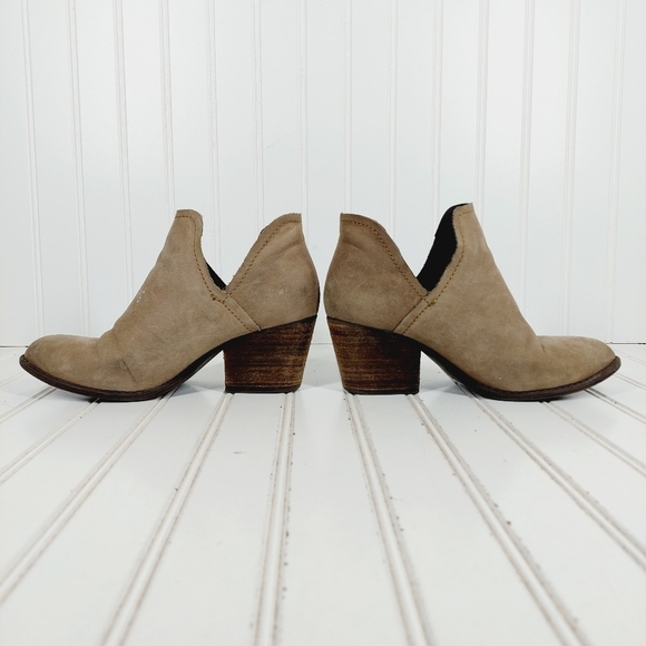 Steve Madden Adelphie Leather Almond Toe Cut Out Ankle  Booties  E979 - Picture 7 of 12